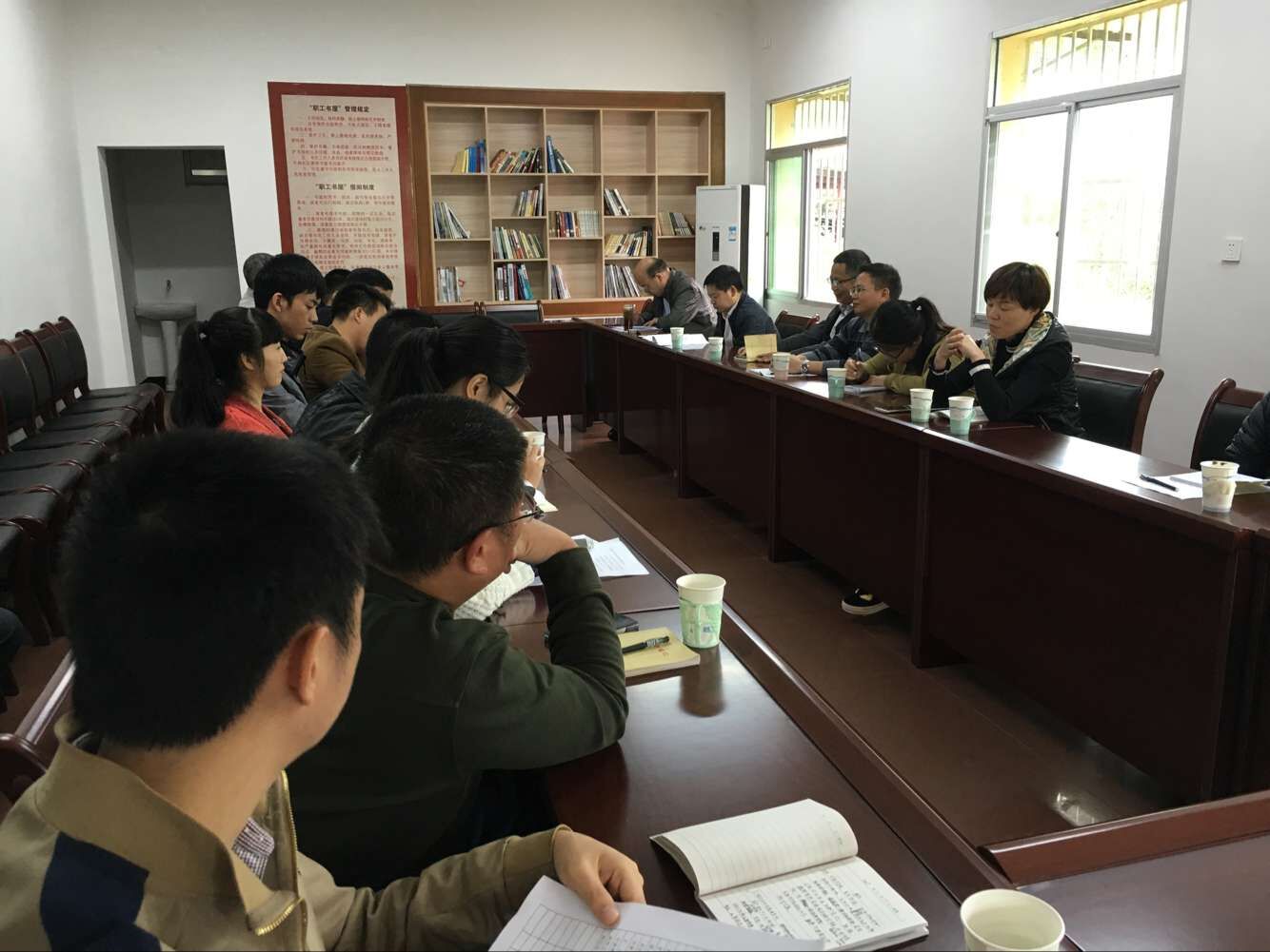 星空体育（China）官方网站星空体育（China）官方网站召开纪念建局60周年座谈会.jpg